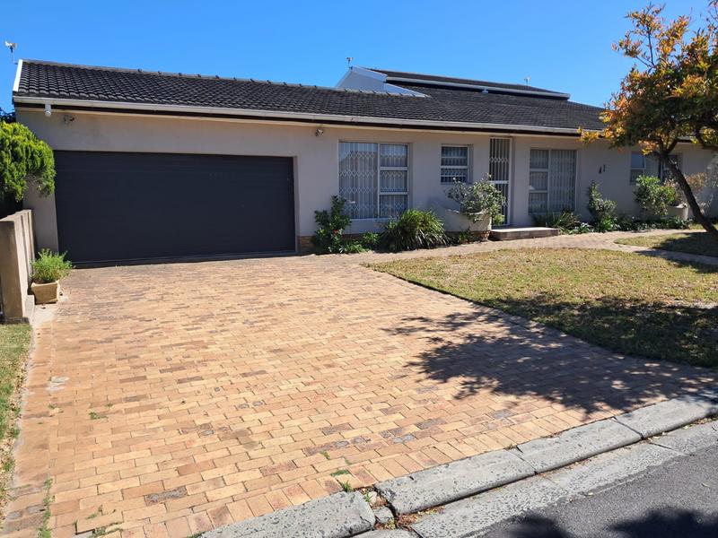 4 Bedroom Property for Sale in Tygerdal Western Cape